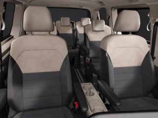 VOLKSWAGEN Multivan 2.0 tdi style 150cv dsg 7p.ti 6