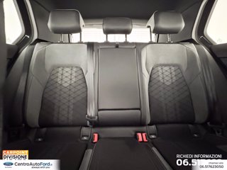 VOLKSWAGEN Golf 1.5 etsi evo r-line 130cv dsg 8