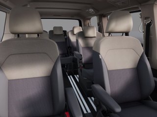 VOLKSWAGEN Multivan 2.0 tdi life 150cv dsg 7p.ti 6