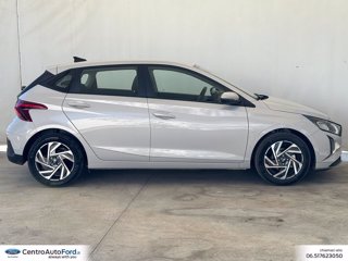 HYUNDAI I20 1.2 mpi connectline 79cv mt 4