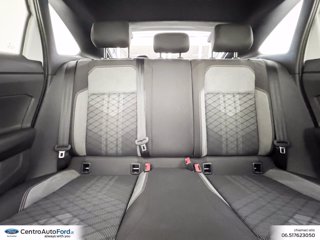 VOLKSWAGEN Taigo 1.0 tsi r-line 110cv 8