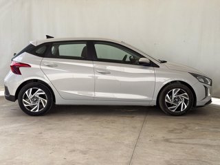 HYUNDAI I20 1.2 mpi connectline 79cv mt 4