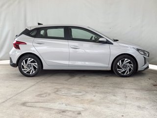 HYUNDAI I20 1.2 mpi connectline 79cv mt 4