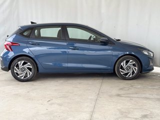 HYUNDAI I20 1.2 mpi connectline 79cv mt 4