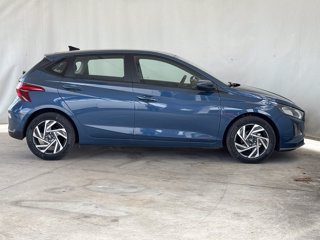 HYUNDAI I20 1.2 mpi connectline 79cv mt 4