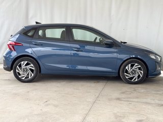 HYUNDAI I20 1.2 mpi connectline 79cv mt 4