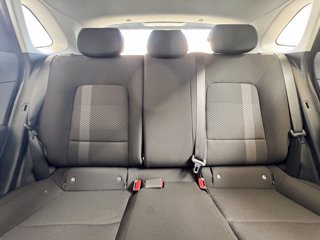 HYUNDAI I20 1.2 mpi connectline 79cv mt 8