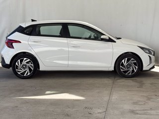 HYUNDAI I20 1.2 mpi connectline 79cv mt 4