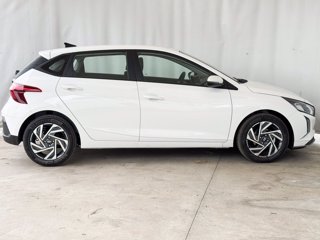 HYUNDAI I20 1.2 mpi connectline 79cv mt 4