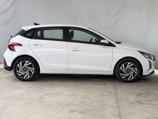 HYUNDAI I20 1.2 mpi connectline 79cv mt 4
