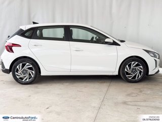 HYUNDAI I20 1.2 mpi connectline 79cv mt 4