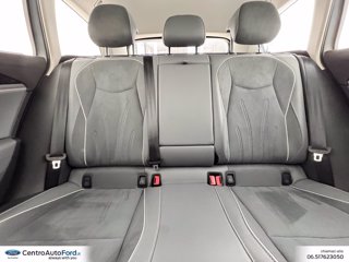 VOLKSWAGEN Passat 2.0 tdi scr business 150cv dsg 8