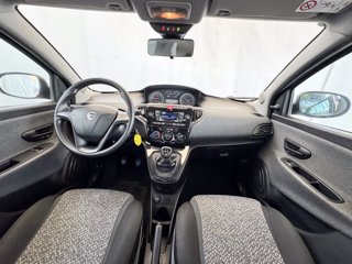 LANCIA Ypsilon 1.0 firefly hybrid silver s&s 70cv 9