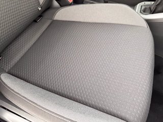 VOLKSWAGEN Taigo 1.0 tsi life 110cv 9