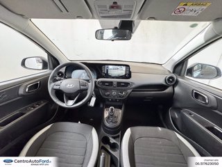 HYUNDAI I10 1.0 mpi connectline 63cv auto 9