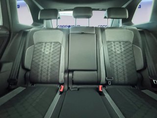 VOLKSWAGEN Tiguan 2.0 tdi r-line 150cv dsg 9