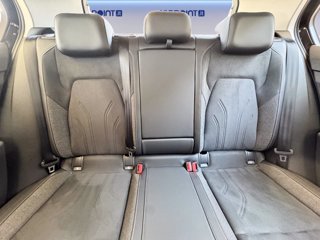 VOLKSWAGEN Golf 2.0 tdi style 150cv dsg 9