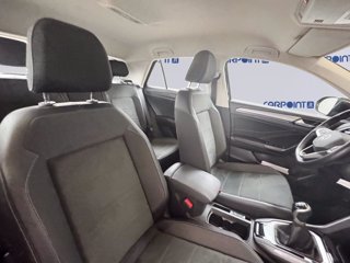 VOLKSWAGEN T-roc 1.0 tsi style 115cv 8