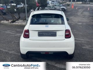 FIAT 500 Berlina Hybrid Torino 3