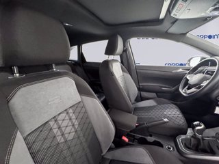 VOLKSWAGEN Taigo 1.0 tsi r-line 115cv 8