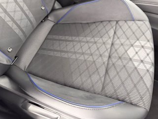 VOLKSWAGEN Tiguan 2.0 tdi r-line 150cv dsg 8