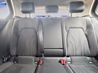 VOLKSWAGEN Golf 2.0 tdi style 150cv dsg 9