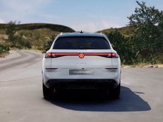 VOLKSWAGEN T-roc 1.5 etsi r-line 150cv dsg 3