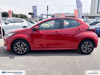 TOYOTA Yaris 1.5h trend 4