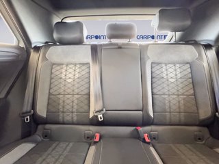 VOLKSWAGEN T-roc 1.5 tsi r-line dsg 9