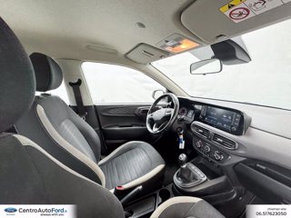 HYUNDAI I10 1.0 mpi tech connect pack 5