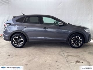 VOLKSWAGEN Taigo 1.0 tsi r-line 115cv 4