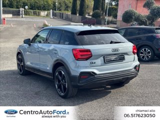 AUDI Q2 35 TFSI S tronic Identity Black 2
