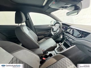 VOLKSWAGEN Taigo 1.0 tsi r-line 115cv 5