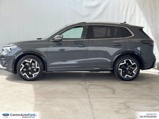 VOLKSWAGEN Tiguan 2.0 tdi r-line 150cv dsg 2