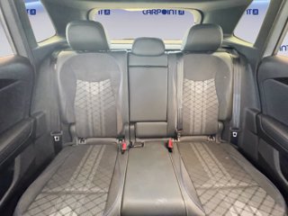 VOLKSWAGEN Tiguan 2.0 tdi r-line 150cv dsg 9
