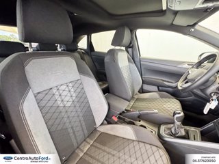 VOLKSWAGEN Taigo 1.0 tsi r-line 110cv 6