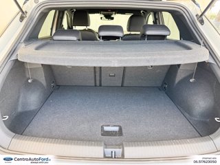 VOLKSWAGEN T-roc 1.5 tsi r-line dsg 9