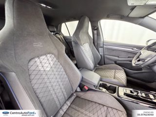 VOLKSWAGEN Golf 2.0 tdi r-line 150cv dsg 6
