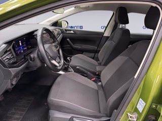 VOLKSWAGEN Taigo 1.0 tsi life 95cv 9