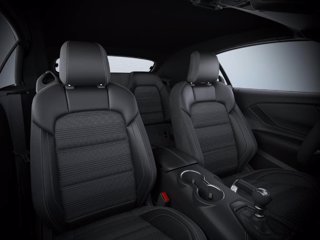 FORD Mustang Fastback 5.0 V8 aut. GT 4