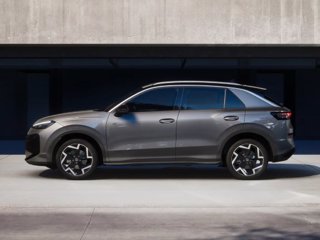 VOLKSWAGEN T-roc 1.5 etsi r-line 150cv dsg 1