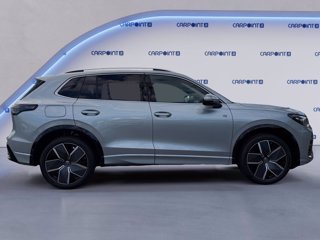 VOLKSWAGEN Tiguan 2.0 tdi r-line 150cv dsg 6