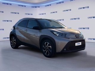 TOYOTA Aygo x 1.0 lounge air 72cv 7