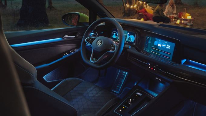 GL5470 Interior Ambientlightning 2
