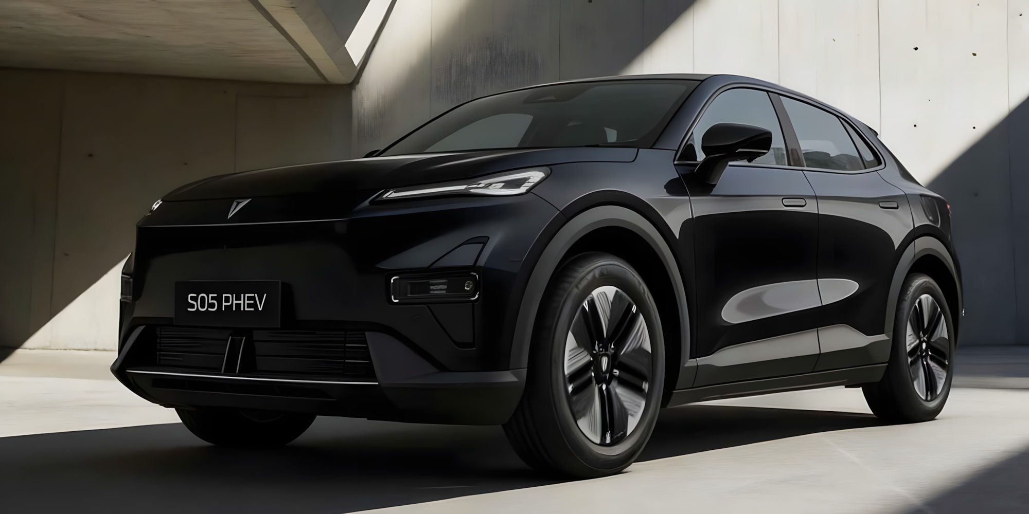 S05 PHEV Black 2 2 1 Upscayl 5X Upscayl Standard 4X