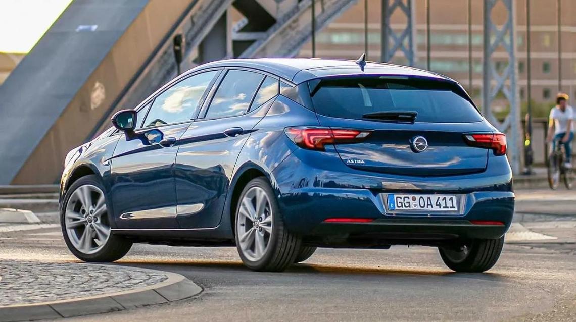 Opel Astra Nlt