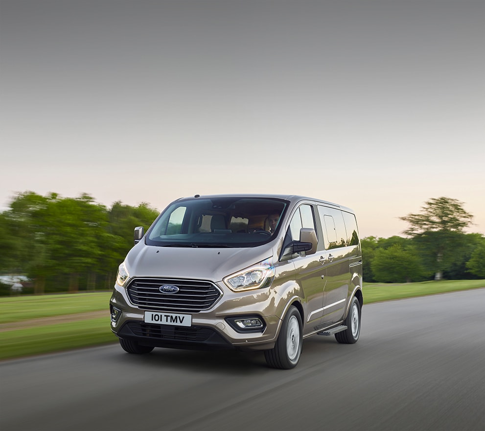 Ford Tourneo Custom Carpoint