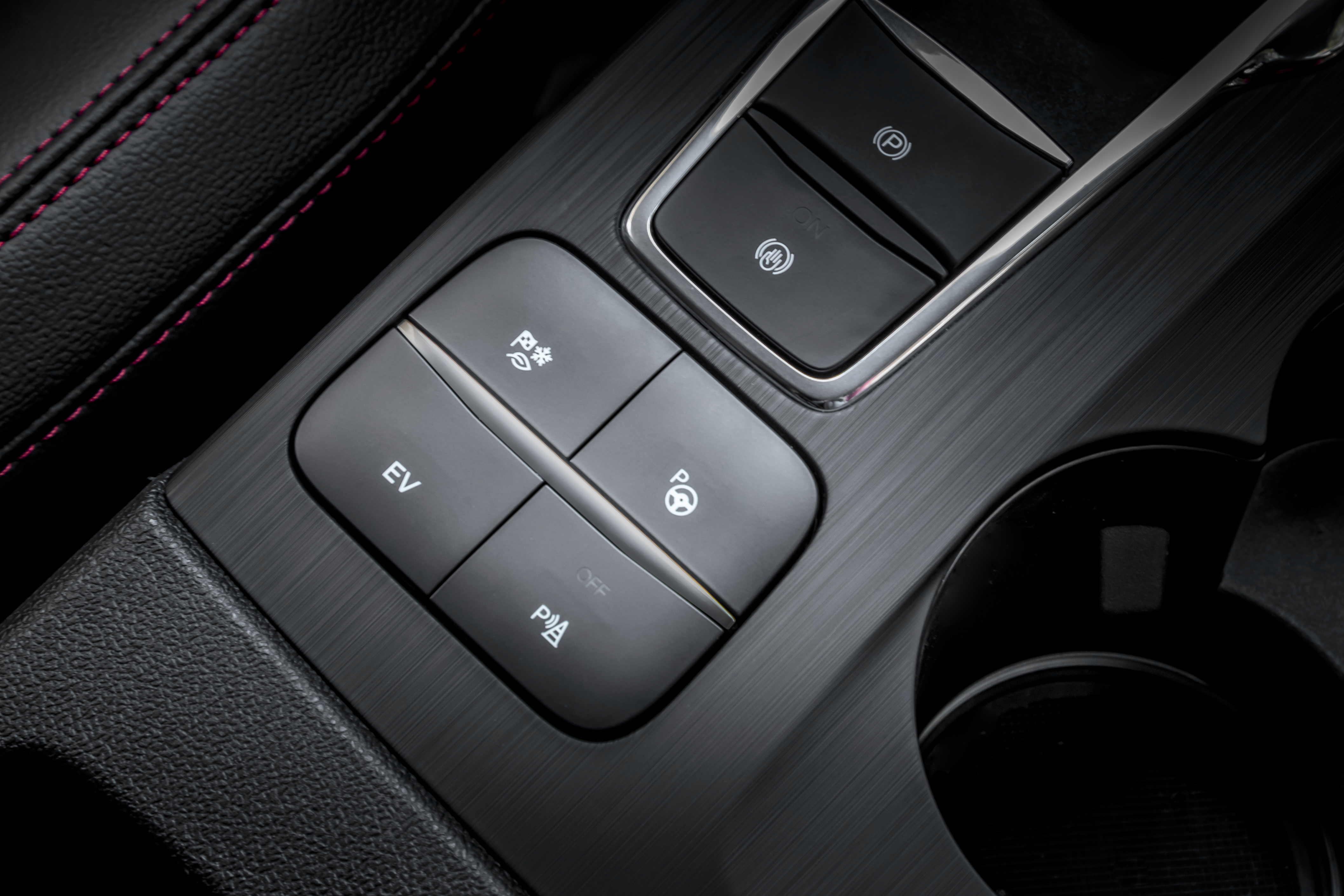 Kuga ST Line X Plug In Hybrid 039