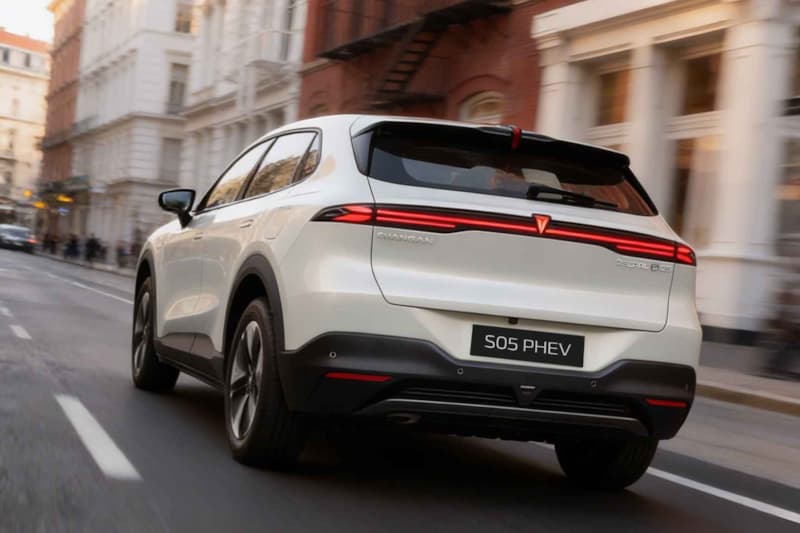 S05 PHEV Rear 1 3 2