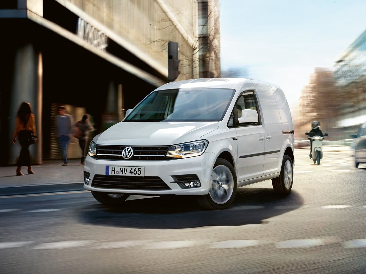 Cdc0754 Vw Caddy Commercial Delivery Van City Traffic 16X9 2560X1440 2